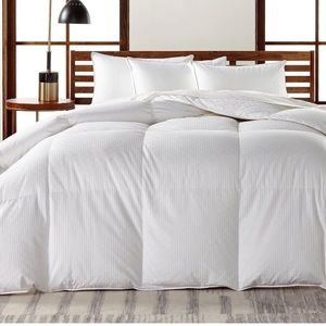 Hotel Collection European White Goose Down Medium-Weight King Comforter